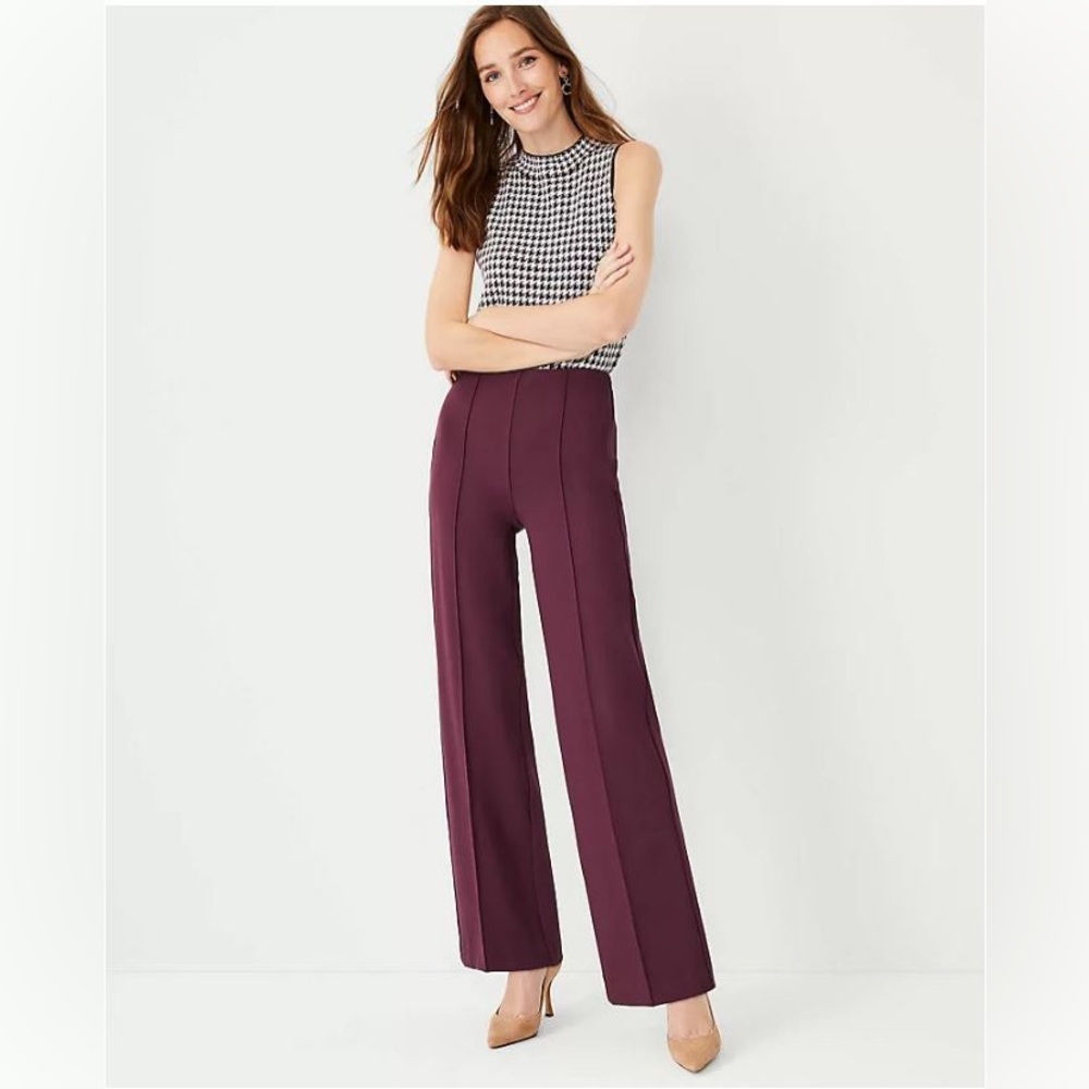 Ann Taylor Petite Twill Merlot Pants in Size 8P